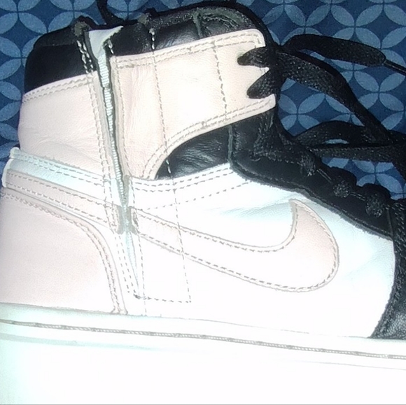 Size 7 Nike Jordan Elevate Pink Black & White - Picture 4 of 8